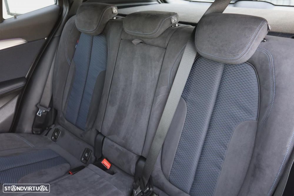 BMW X2 18 d sDrive Pack M - 18