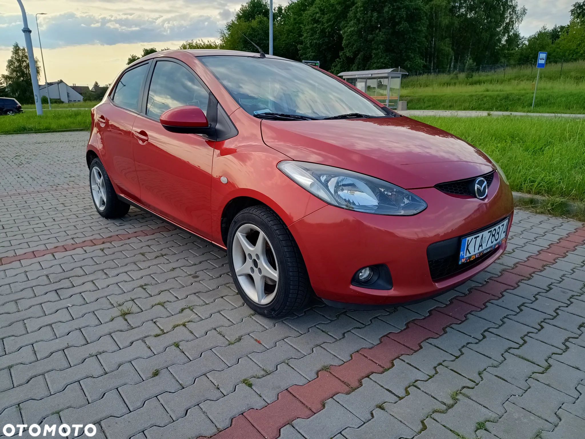 Mazda 2 - 1