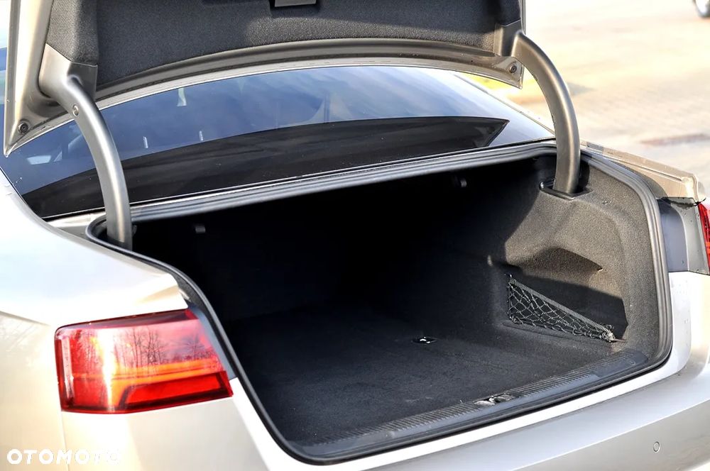 Audi A6 Limousine 2.0 TDI Ultra DPF S tronic - 18