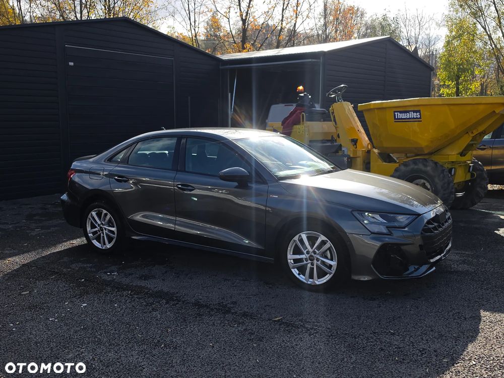 Audi A3 2025 photo 5