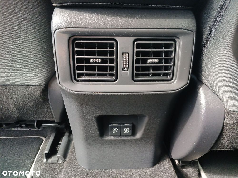 Toyota RAV4 - 24
