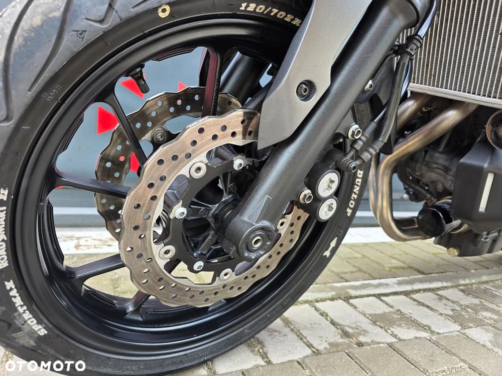 Yamaha MT - 14
