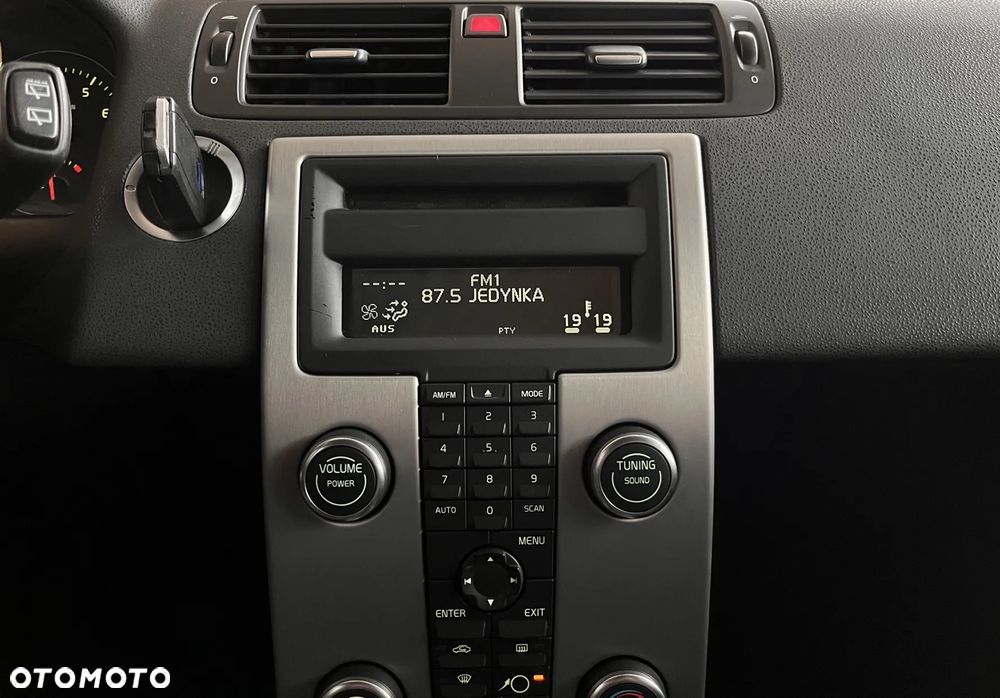 Volvo C30 1.8 Momentum - 14