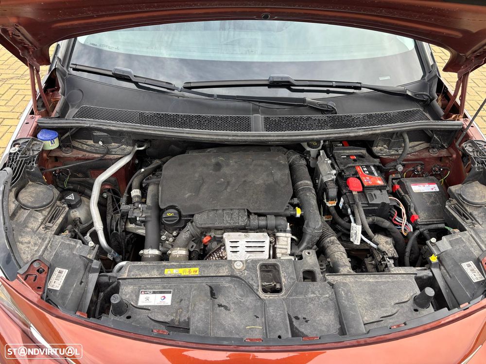 Peugeot 3008 PureTech 130 Stop & Start GPF Allure - 15