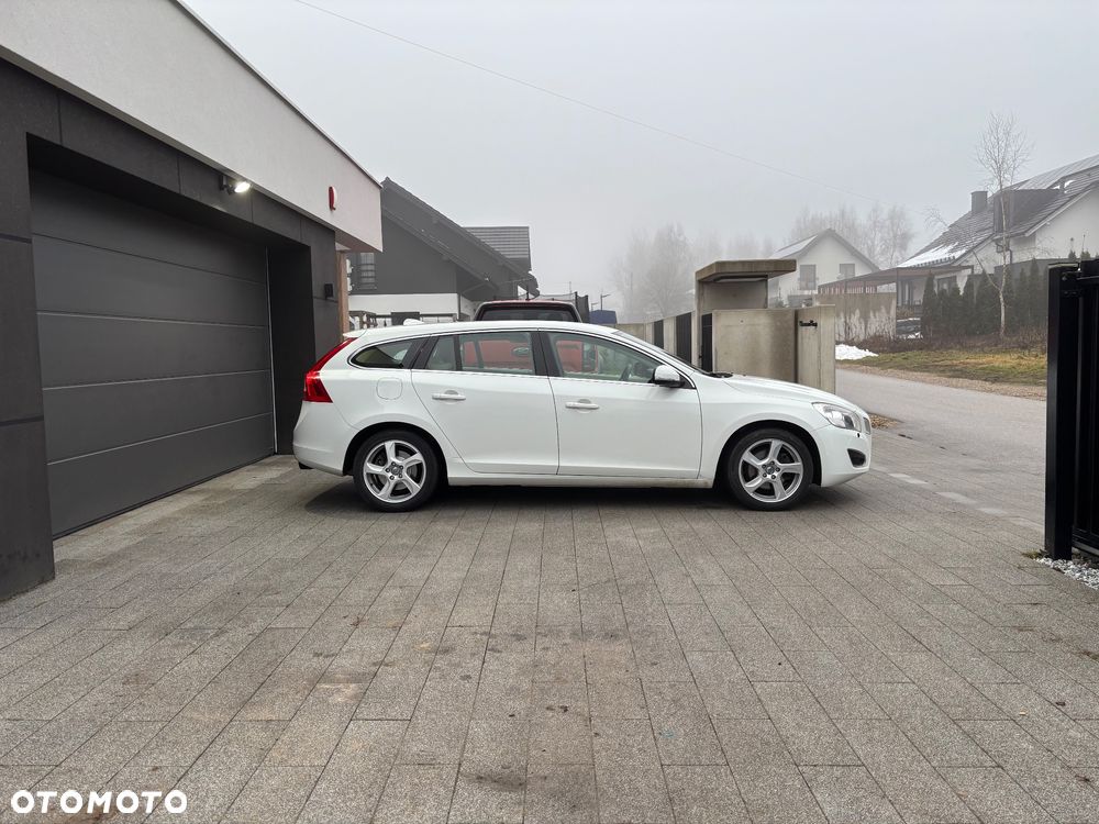 Volvo V60 - 8