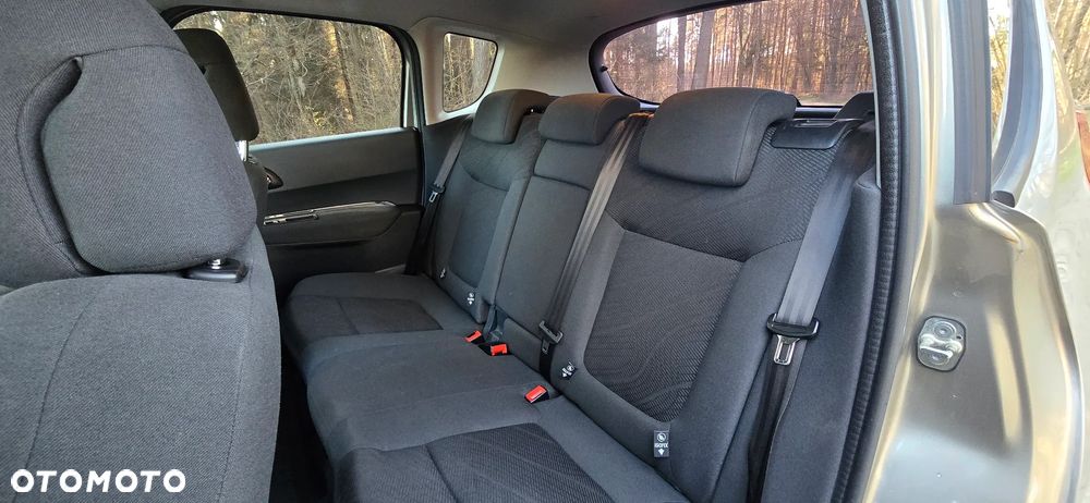 Peugeot 3008 1.6 Active - 15