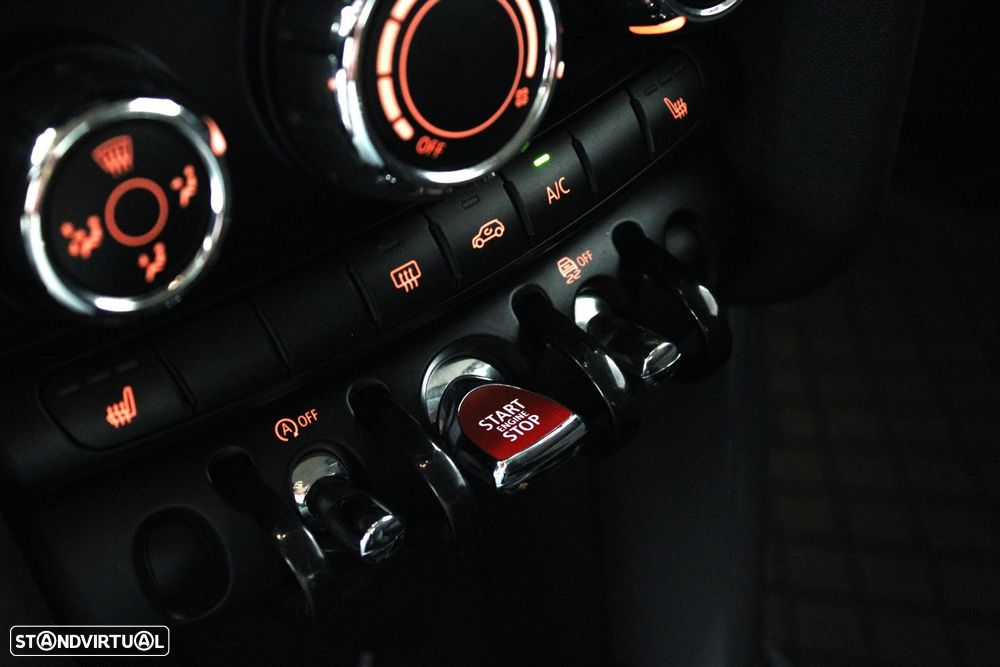 MINI 3 Portas One - 22