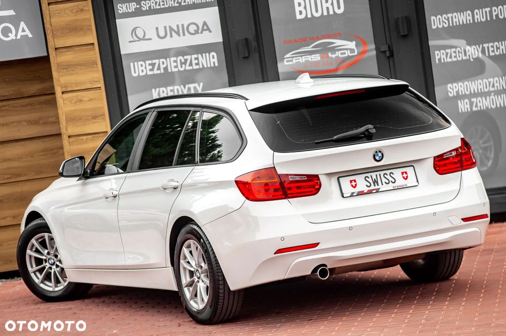 BMW Seria 3 320i Modern Line - 10