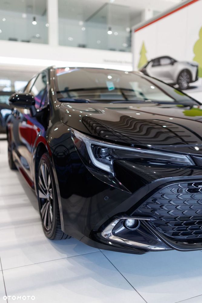 Toyota Corolla 1.8 Hybrid Style - 11
