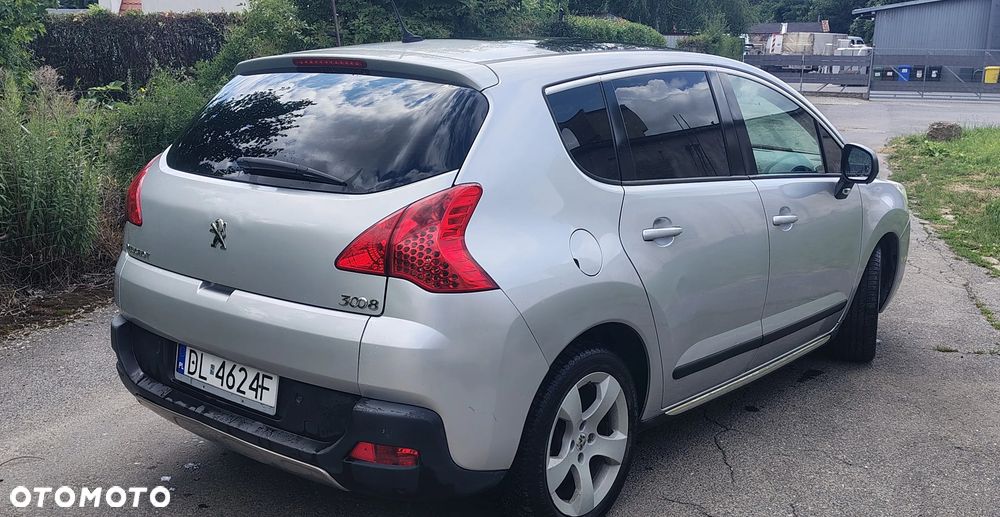 Peugeot 3008 HDi FAP 110 EGS6 Premium - 6