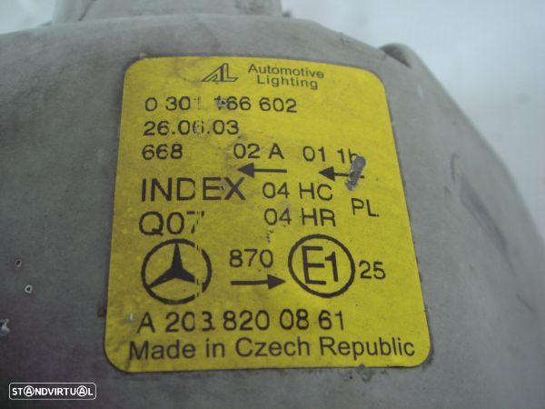 Ótica Dto Mercedes-Benz C-Class T-Model (S203) - 2