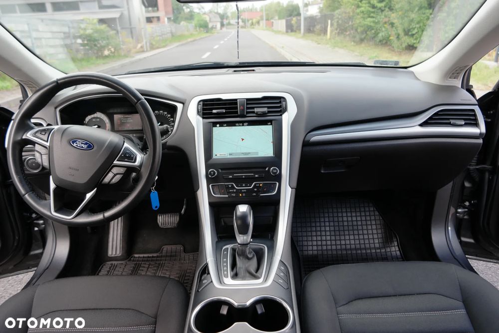 Ford Mondeo - 26