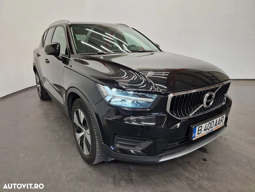 Volvo XC 40 - 4