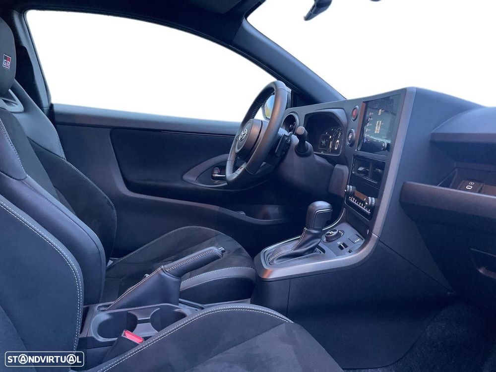 Toyota GR Yaris - 6