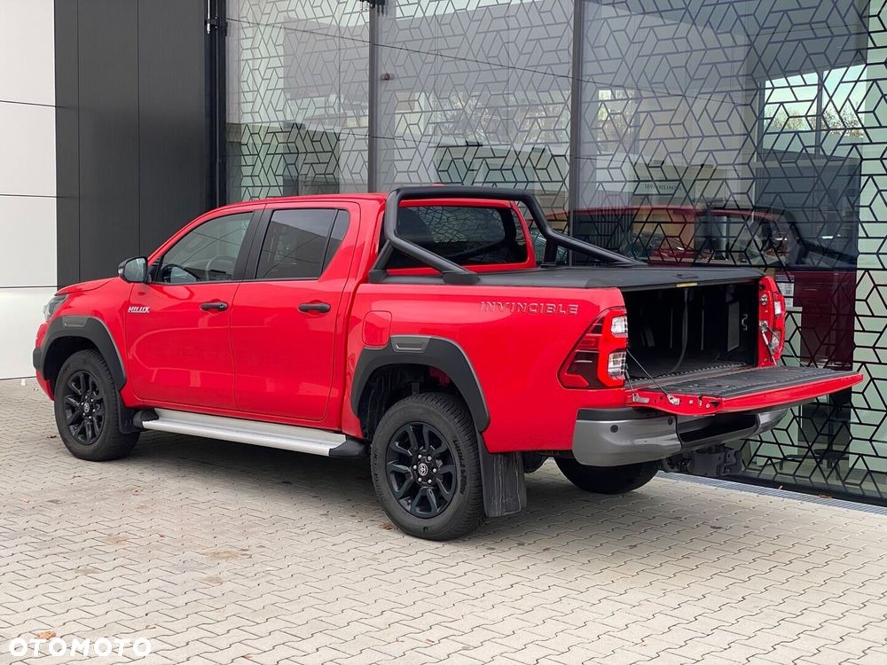 Toyota Hilux 2.8 D-4D mHEV Double Cab Invincible 4x4 - 39
