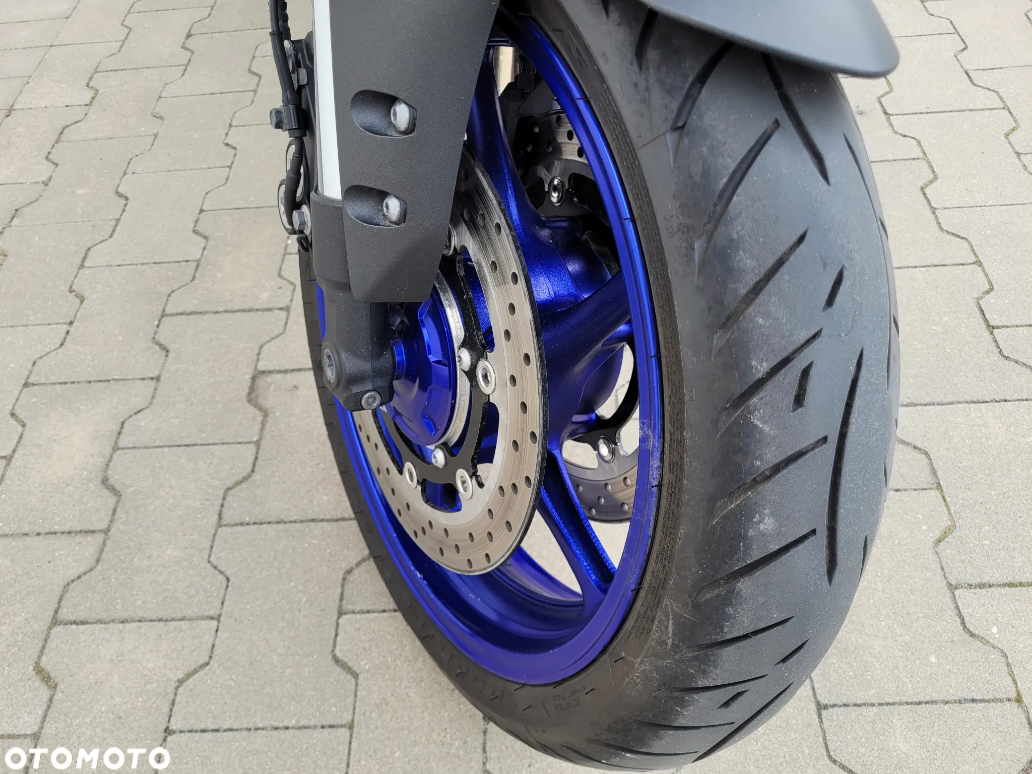 Yamaha FZ8 - 16