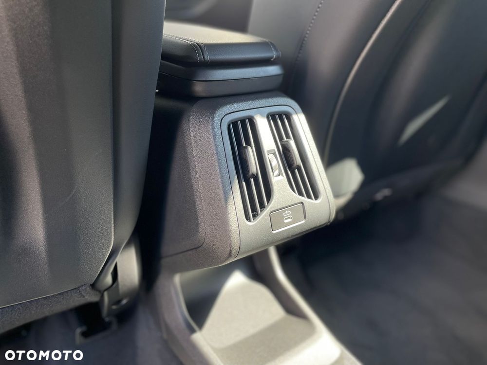 BMW X1 sDrive18i M Sport - 30