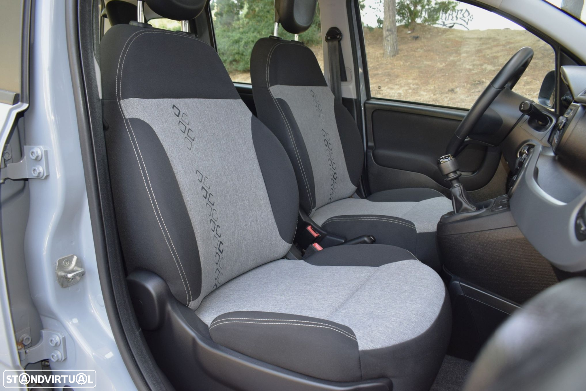 Fiat Panda 1.2 Lounge S&S - 29