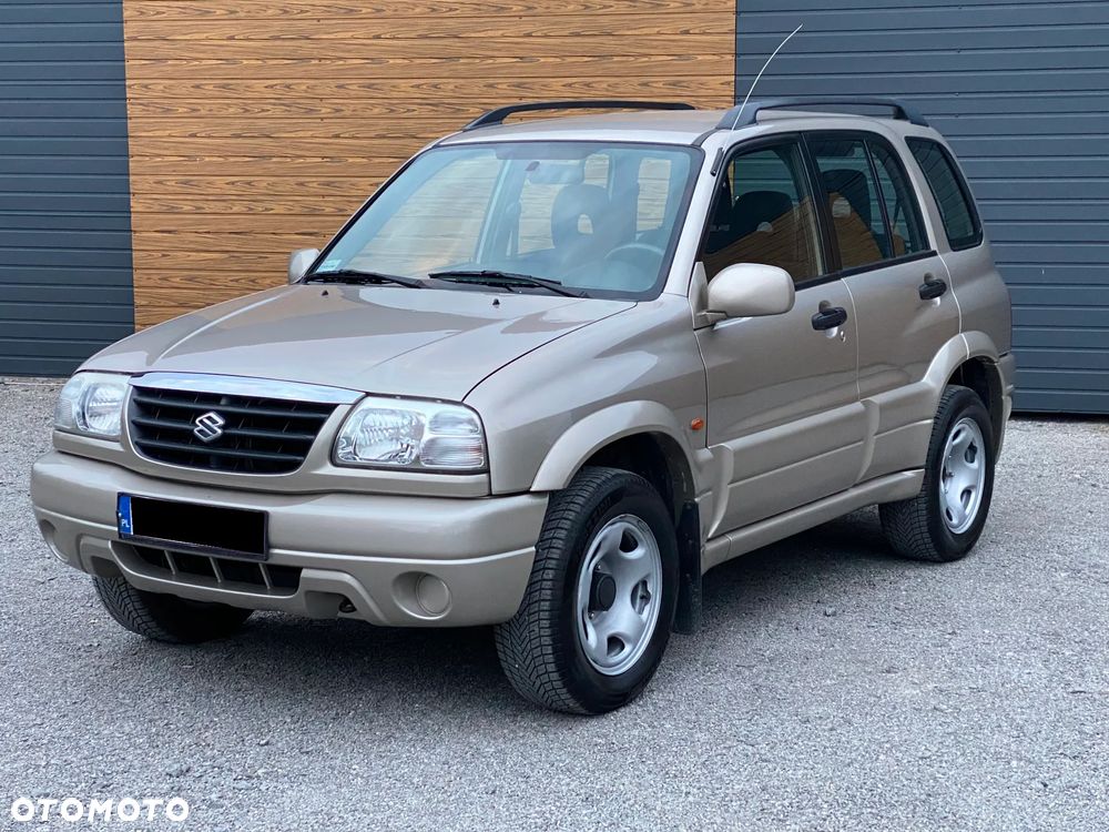 Suzuki Grand Vitara 2.0 Comfort Style - 12