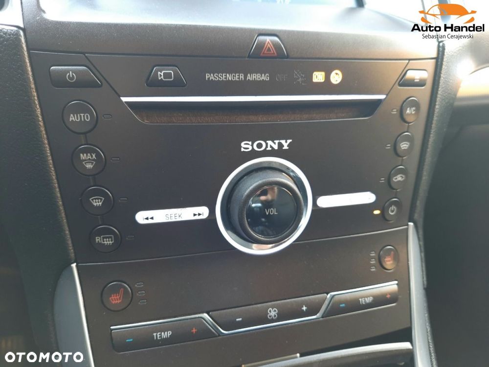 Ford S-Max 2.0 TDCi Titanium PowerShift - 24