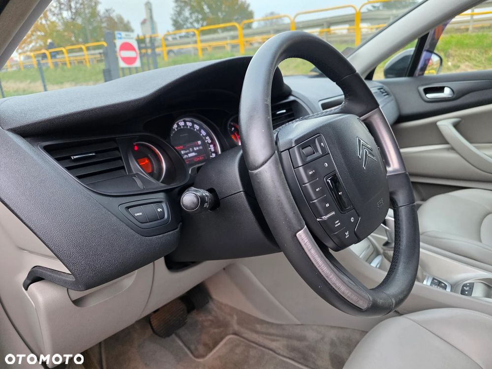 Citroën C5 HDi 165 FAP Exclusive - 10