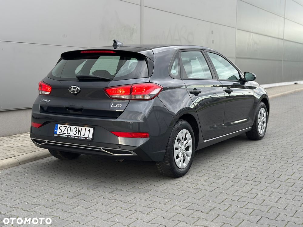 Hyundai i30 1.5 DPI Modern - 3