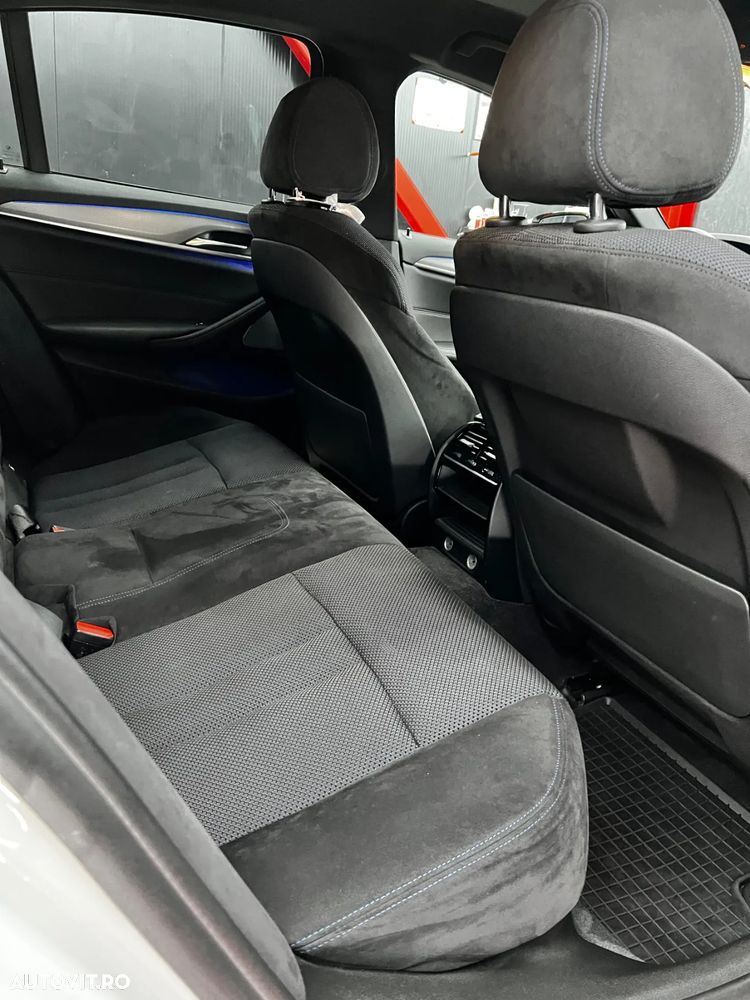 BMW Seria 5 520d xDrive AT - 7