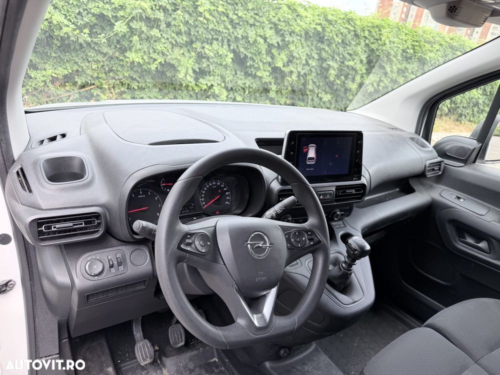 Opel Combo 1.5 L1H1 Start/Stop Selection - 10