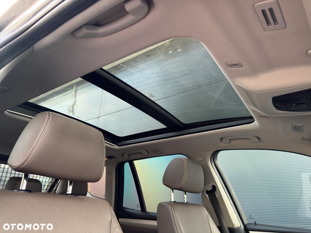 BMW X3 xDrive20i - 23