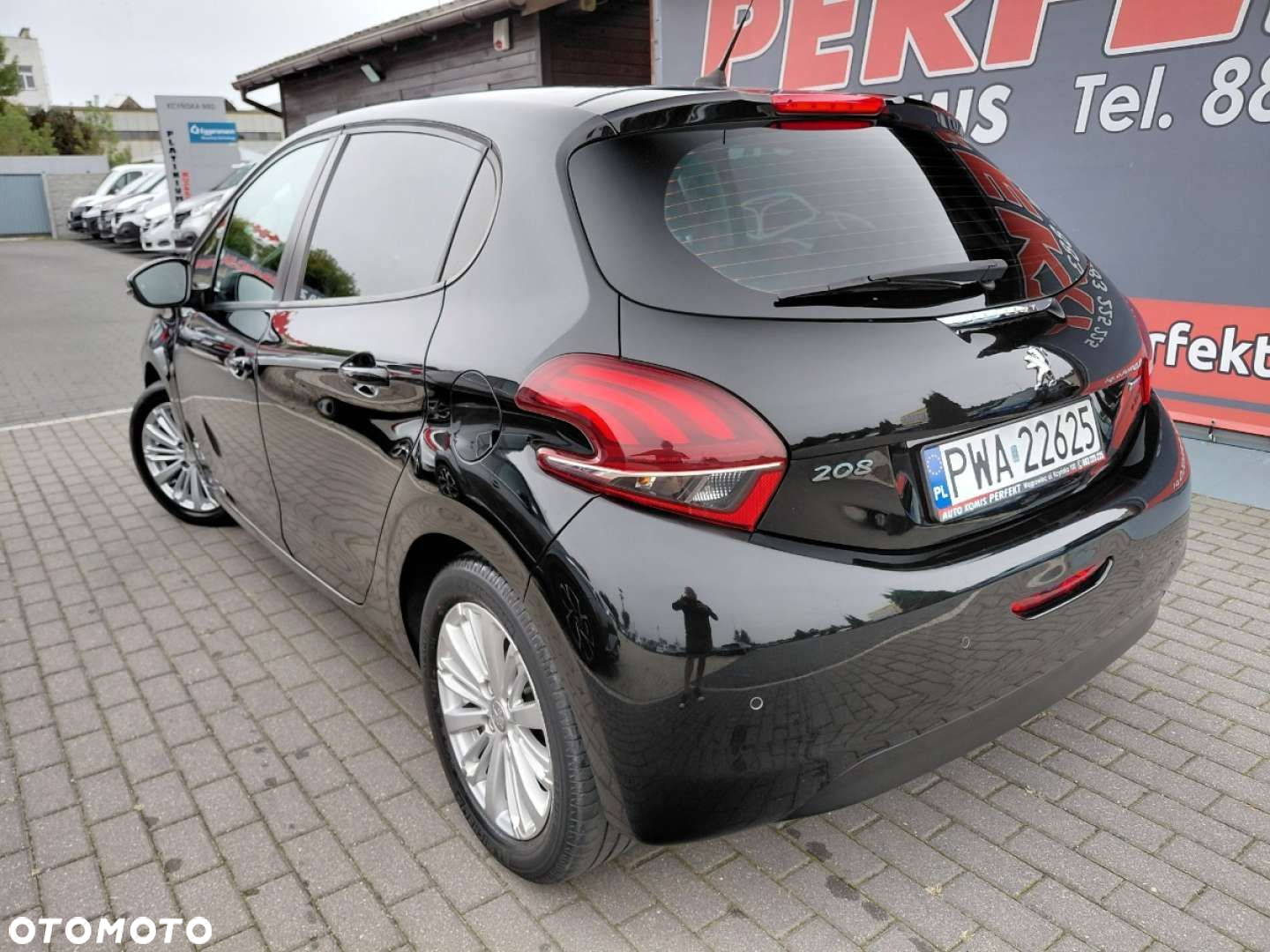 Peugeot 208 - 6