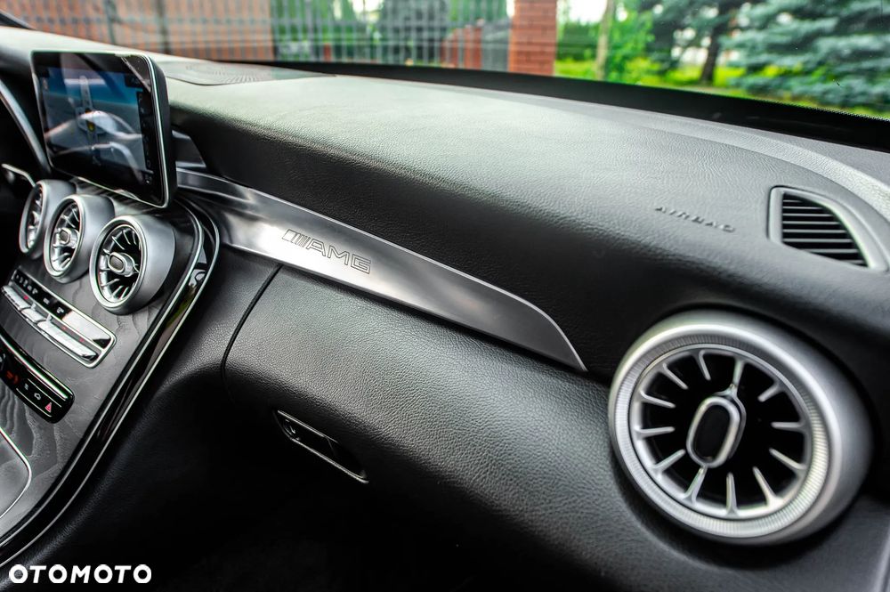 Mercedes-Benz Klasa C 220 d 9G-TRONIC AMG Line - 27