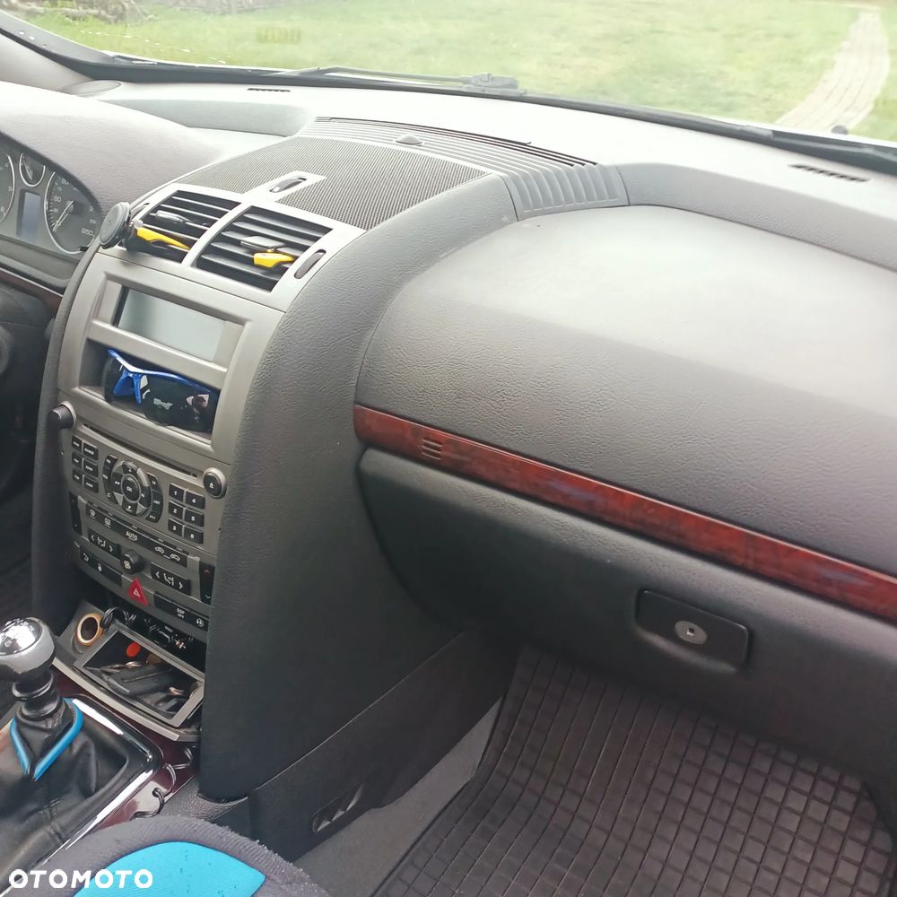 Peugeot 407 2.0 HDI Intense - 12