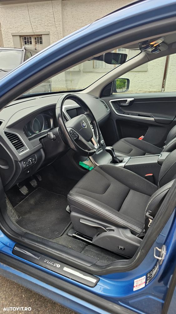 Volvo XC 60 D4 Kinetic - 5