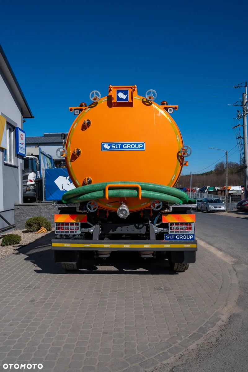 Renault D 26 WIDE P6X2 320E6 - 4