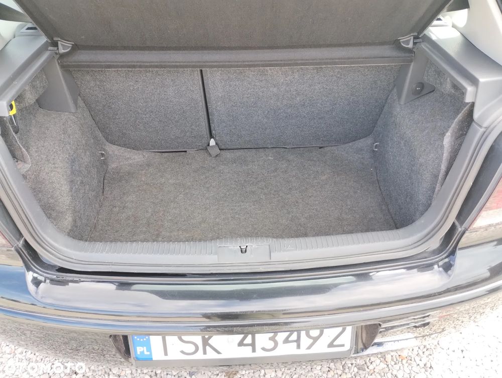 Volkswagen Polo 1.9 TDI Comfortline - 15