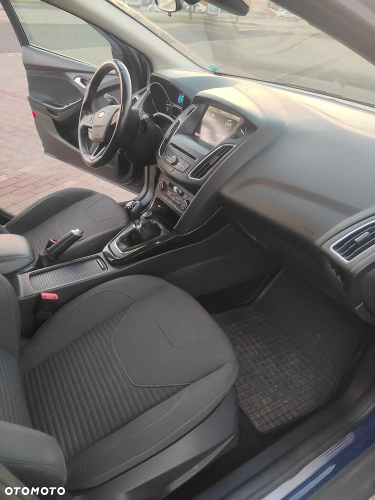 Ford Focus 1.5 EcoBoost SYNC Edition ASS - 11