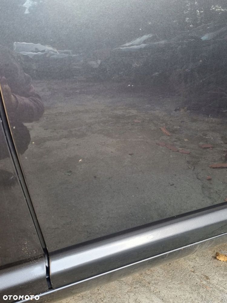 TOYOTA AVENSIS T25 06-09 LIFT KOMBI 1G3 DRZWI LEWY TYŁ LT WERSJA EU 5D * - 3