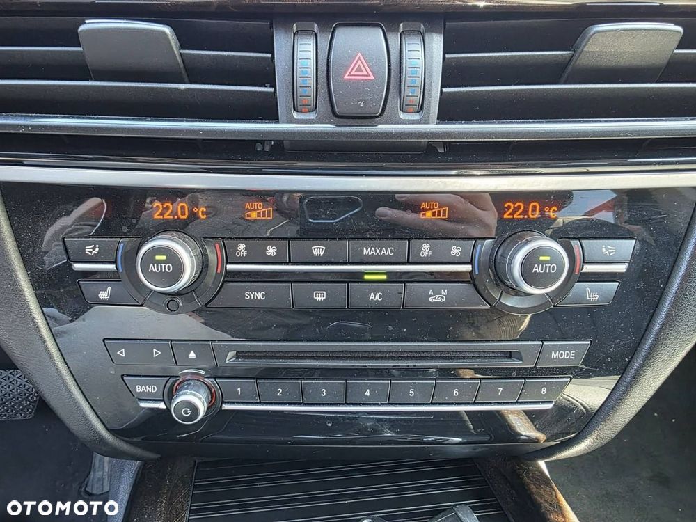 BMW X5 xDrive35i Edition Exclusive - 25