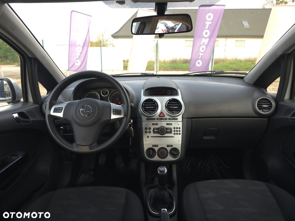 Opel Corsa 1.2 16V Enjoy - 32
