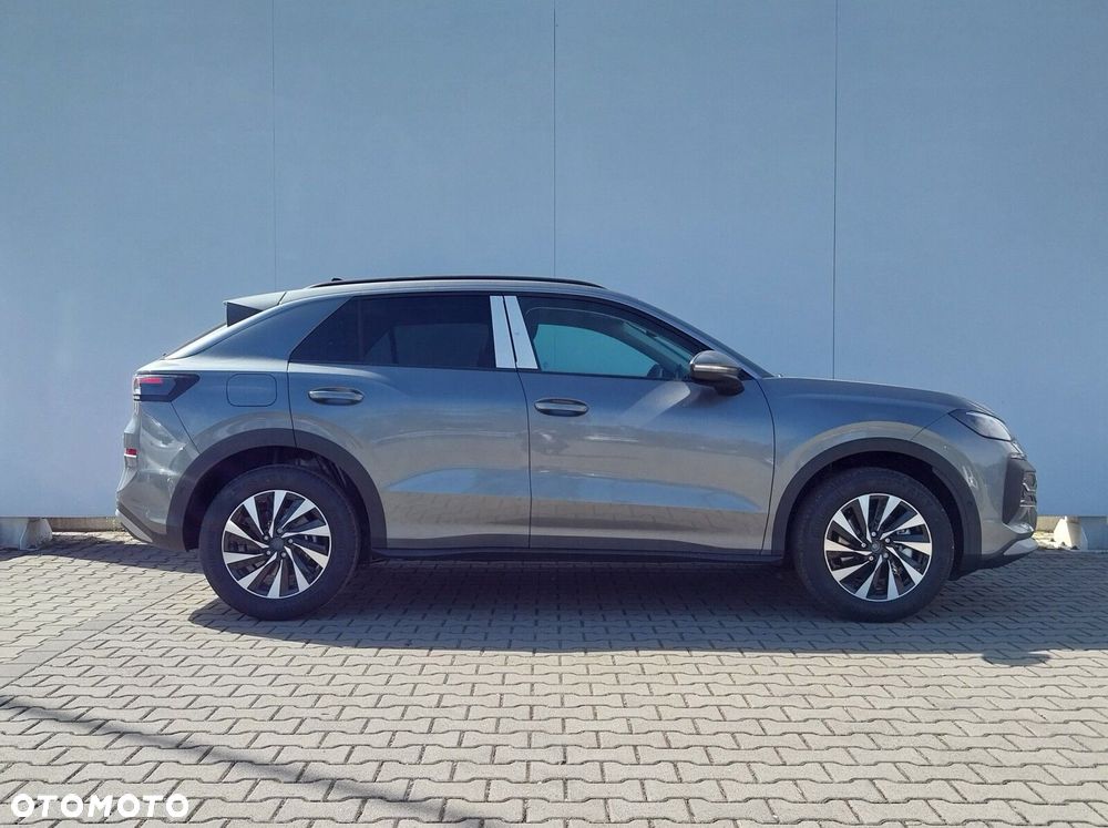 Volkswagen T-Roc - 3