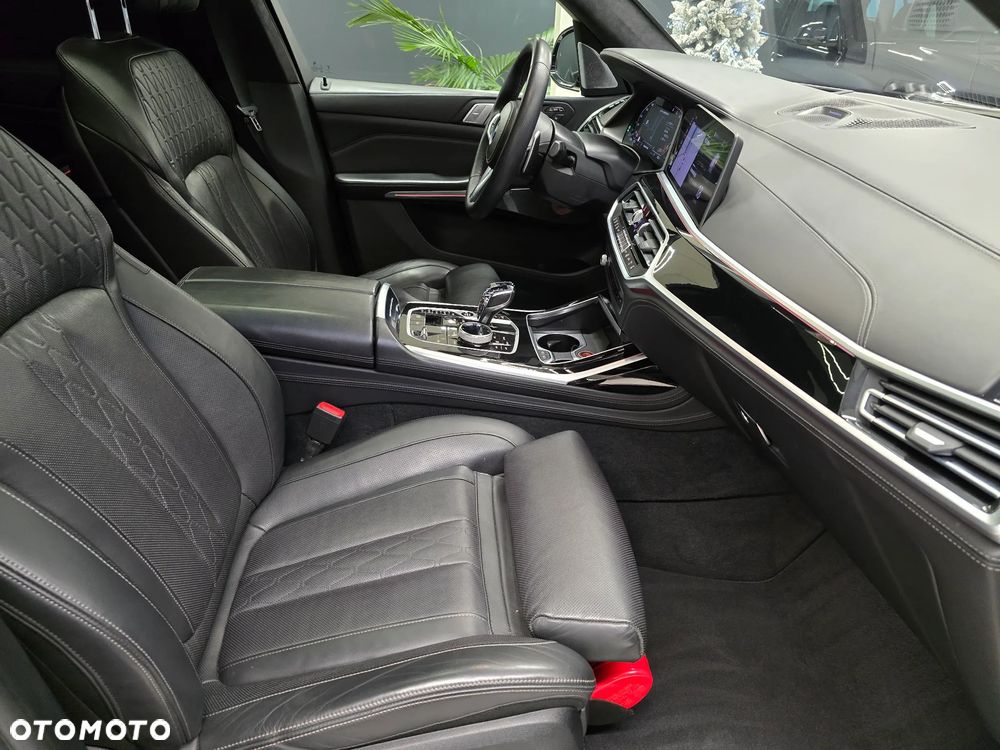 BMW X7 M50d sport - 20