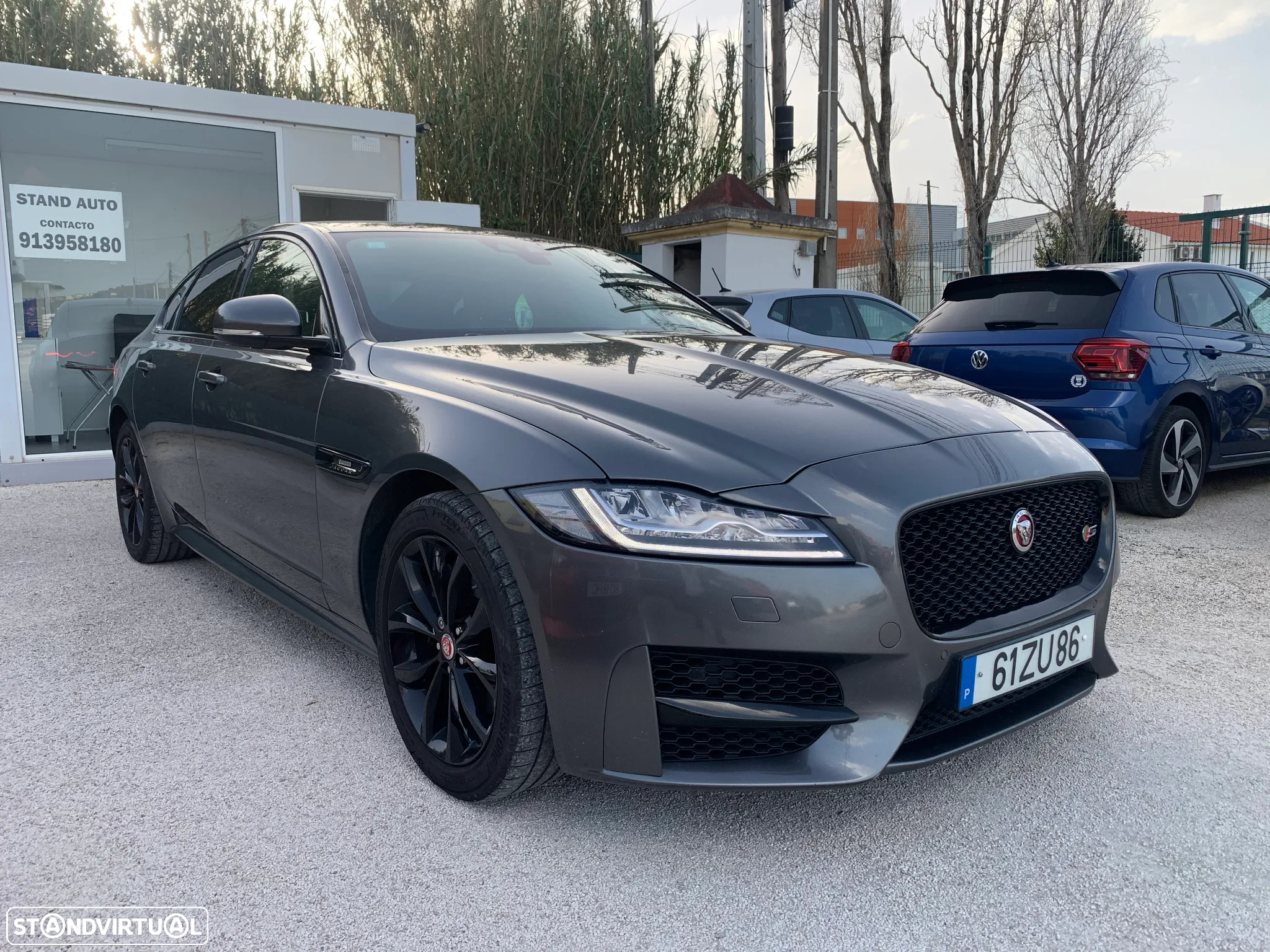 Jaguar XF 20d Aut. R-Sport - 32