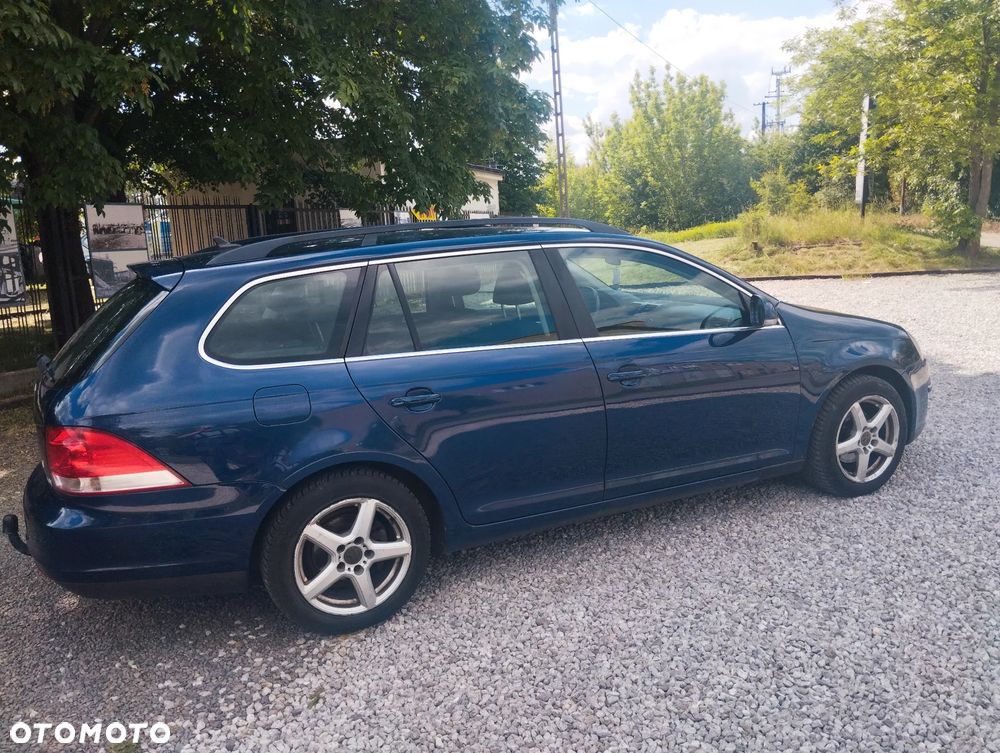 Volkswagen Golf - 3