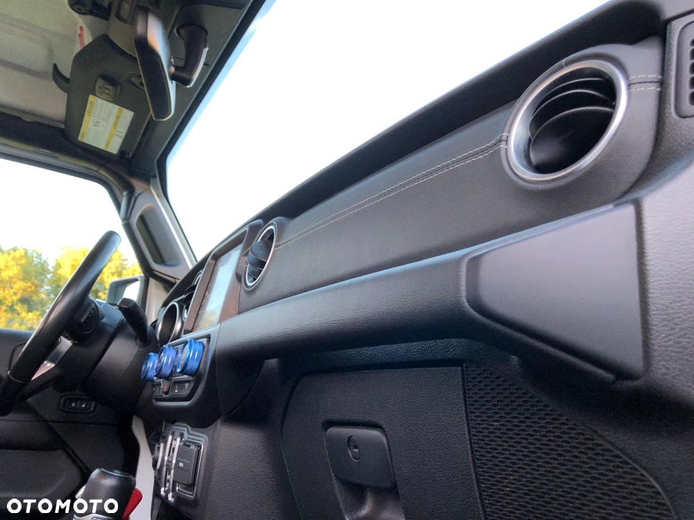Jeep Wrangler 2.0 T-GDI Hardtop AWD Automatik Sahara - 14