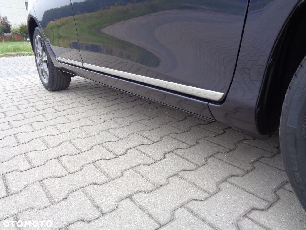 Toyota Yaris 1.0 Premium - 30