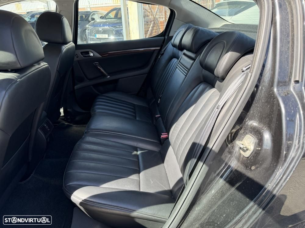 Peugeot 407 2.0 HDi Executive - 18