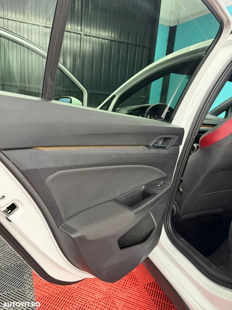 Volkswagen Golf 2.0 TSI GTI Performance - 16