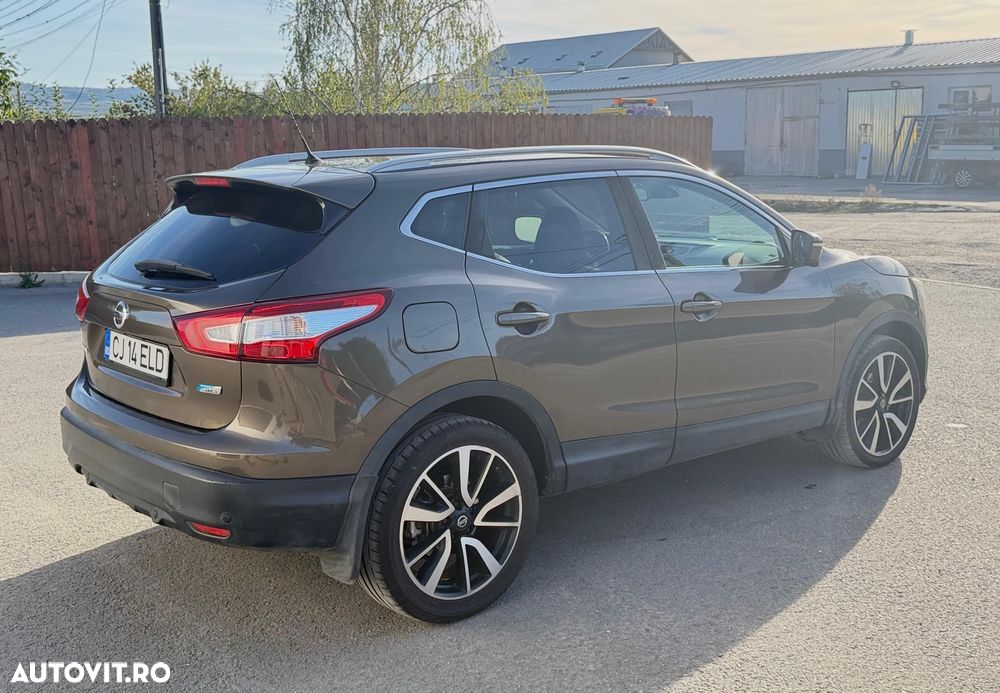 Nissan Qashqai 1.5 DCI Start/Stop Tekna - 9