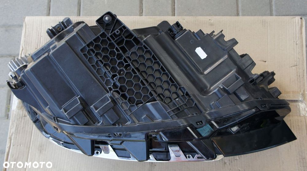 PRZEDNIA LEWA LAMPA VW PASSAT B8 LIFT 3G1 IQ LIGHT - 8