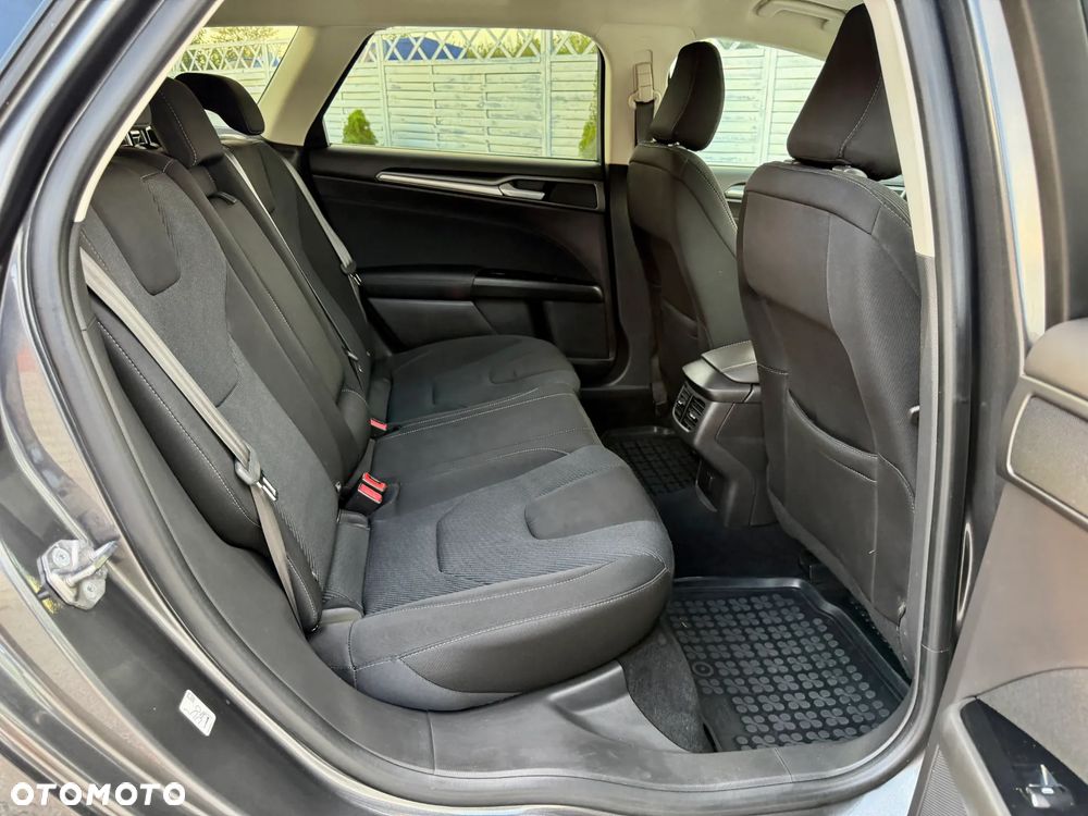Ford Mondeo 2.0 TDCi STart-Stopp PowerShift-Aut Titanium - 19